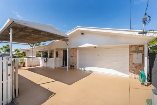 8A Maryborough Terrace, Scarborough, Qld 4020