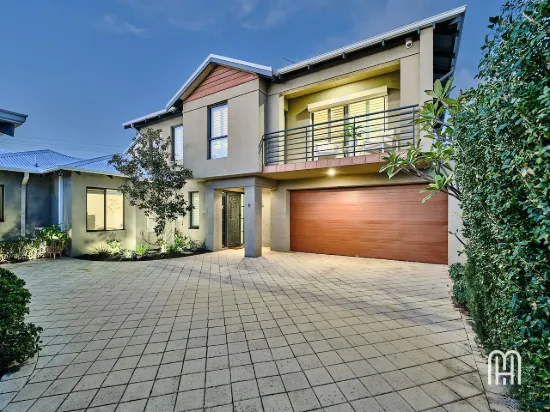 8C Ostend Road, Scarborough, WA 6019