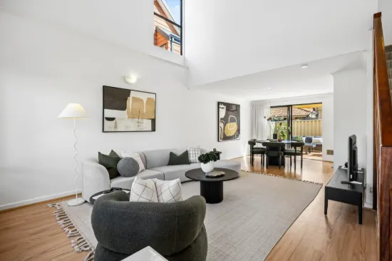 8C Windemere Crescent, Nollamara, WA 6061