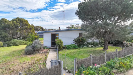 9-11 Brownlow Crescent, Kingscote, SA 5223