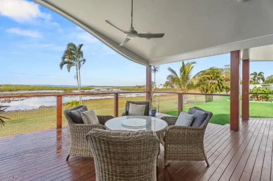 9-11 Jensen Avenue, Maaroom, Qld 4650