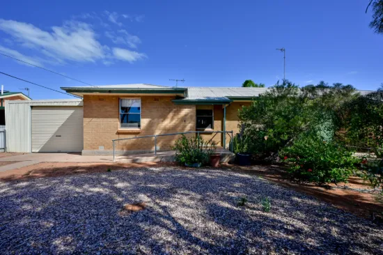 9-11 Reynolds Street, Whyalla Stuart, SA 5608