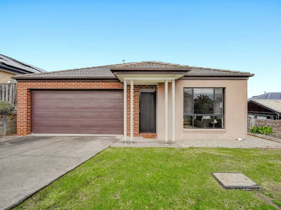 9/3 Manor View, Pakenham, Vic 3810