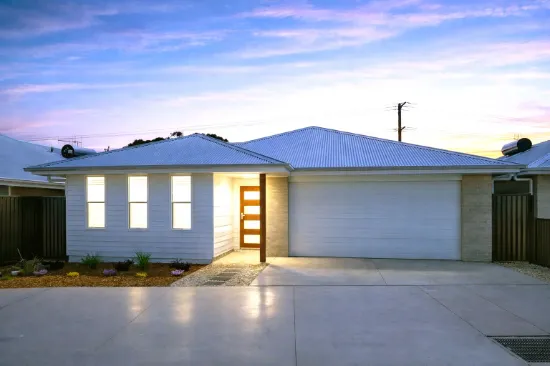 9/39 Antigua Avenue, Lake Cathie, NSW 2445