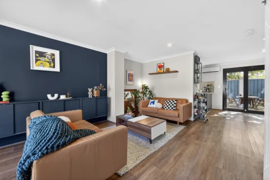 9/4 Stanbury Crescent, Morley, WA 6062