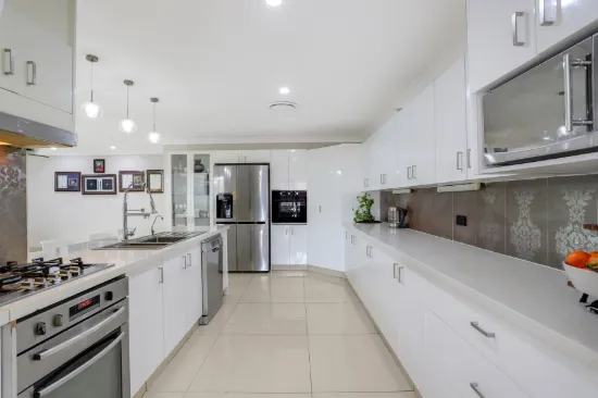 9 /9A Gersham Grove, Oakhurst, NSW 2761