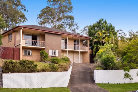 9 Algona Street, Holland Park West, Qld 4121