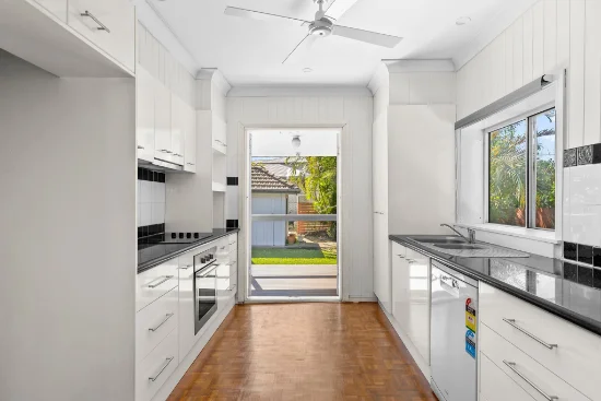 9 Allan Terrace, Corinda QLD 4075-Image