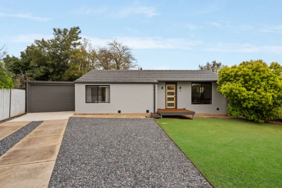 9 Andrew Ave, Salisbury East, SA 5109