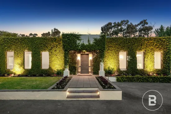 9 Austen Terrace, East Bendigo, Vic 3550