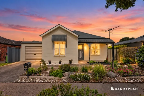 9 Banksia Grove, Pakenham, Vic 3810