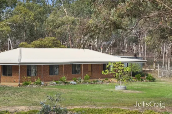 9 Barkla Road, Newstead, Vic 3462