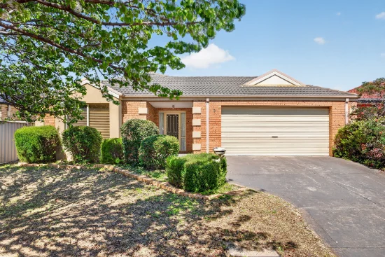 9 Barlow Close, Caroline Springs, Vic 3023