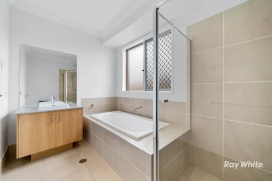 9 Barossa Street, South Ripley, Qld 4306-Image