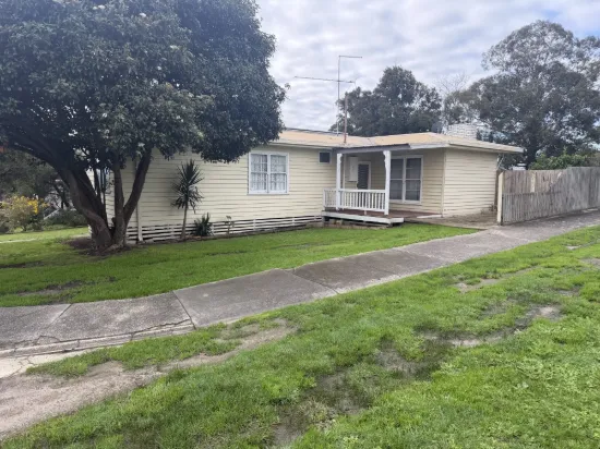 9 Baw Baw Street, Moe, Vic 3825