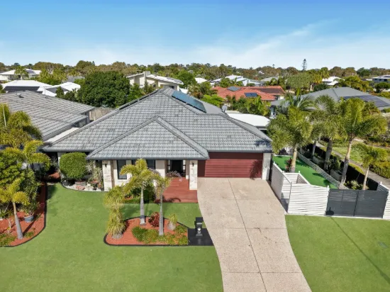 9 Beaufort Circuit, Banksia Beach, Qld 4507