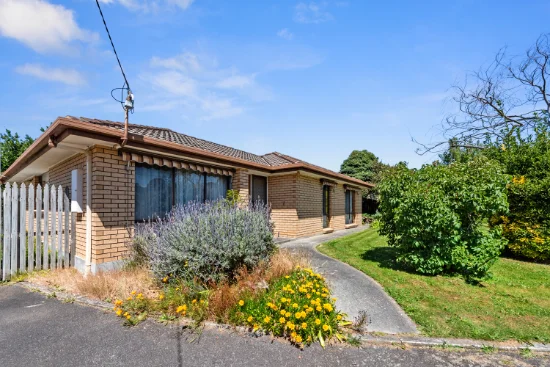 9 Bellevue Court, Ambleside, Tas 7310