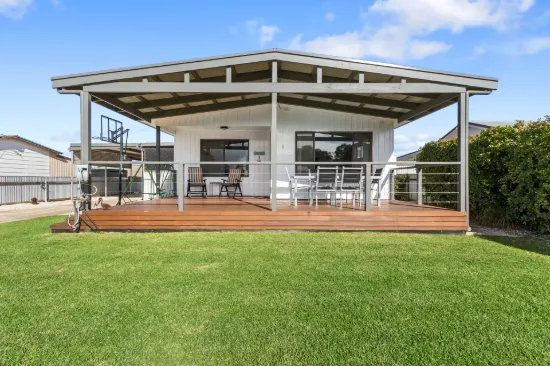 9 Bennett Street, Port Vincent, SA 5581