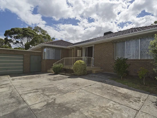 9 Binalong Court, Yallambie, Vic 3085