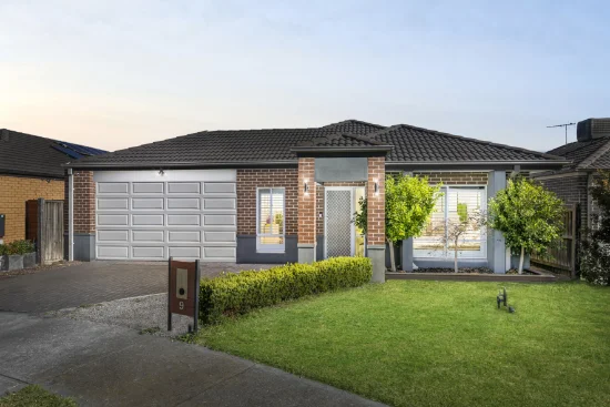 9 Blairgowrie Drive, Craigieburn, Vic 3064 - For Sale
