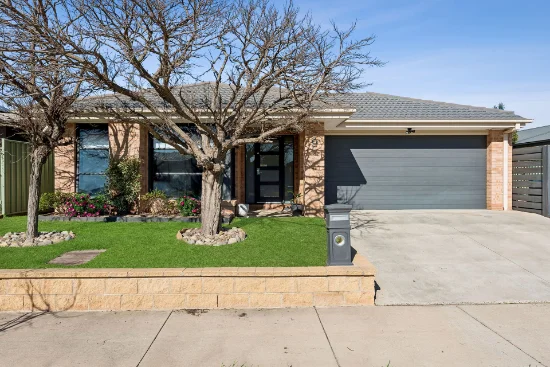 9 Blay Street, Epsom, Vic 3551