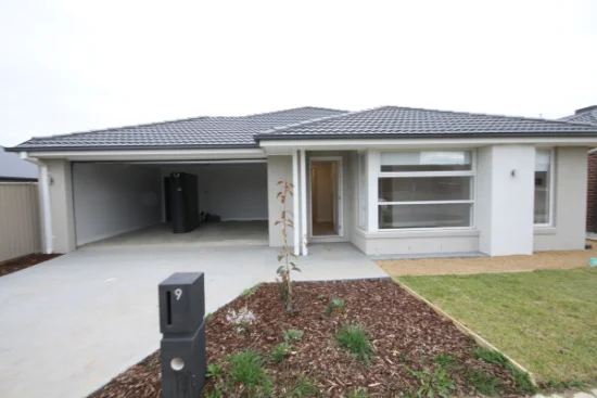 9 Bluegrass Way, Winter Valley, Vic 3358