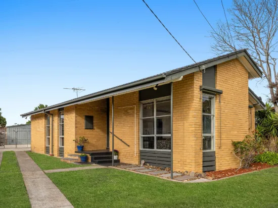 9  Bouvardia Crescent, Frankston North, Vic 3200