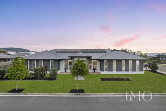 9 Cane Road, Ormeau, Qld 4208