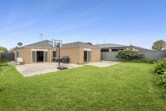 9 Cape Barron Drive, Lara, Vic 3212 - For Sale