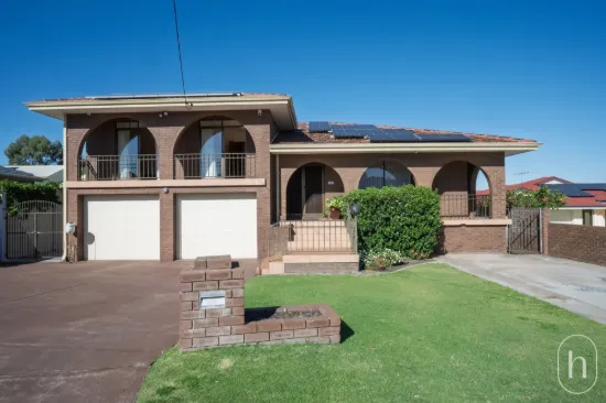 9 Capstone Way, Marangaroo, WA 6064