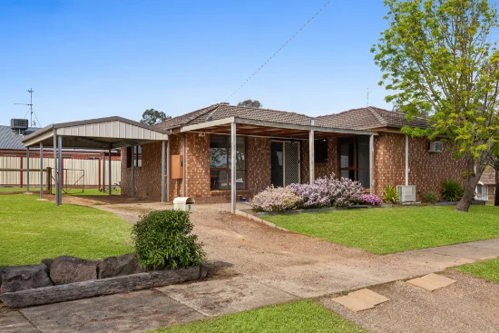 9 Catherine Court, Broadford, Vic 3658