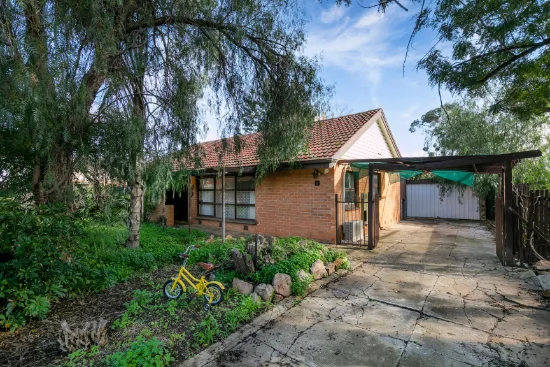 9 Cawrse Street, Davoren Park SA 5113 - For Rent