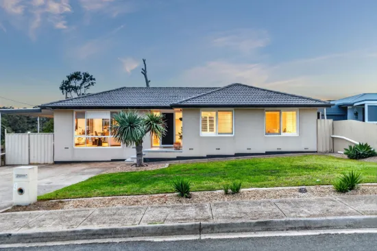 9 Charles Street, Old Noarlunga, SA 5168