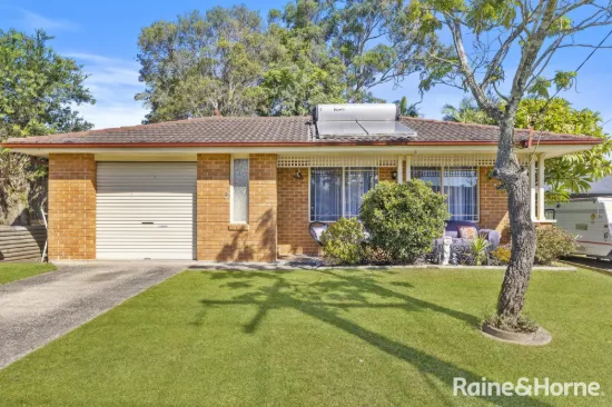 9 Collaroy Close, Chittaway Bay, NSW 2261