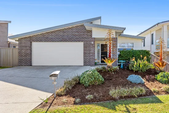 9 Conway Close, Broulee, NSW 2537