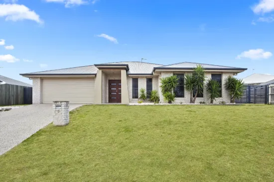 9 Cooranga Street, Glenvale, Qld 4350