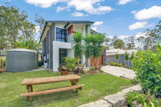 9 Cove Avenue, Bundabah, NSW 2324