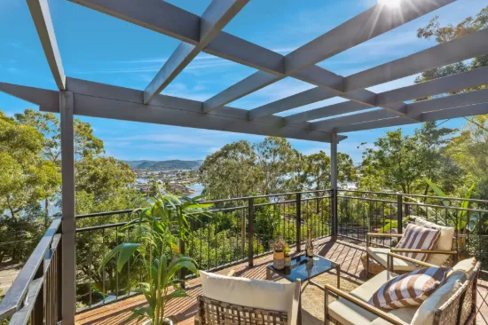 9 Daley Avenue, Daleys Point, NSW 2257