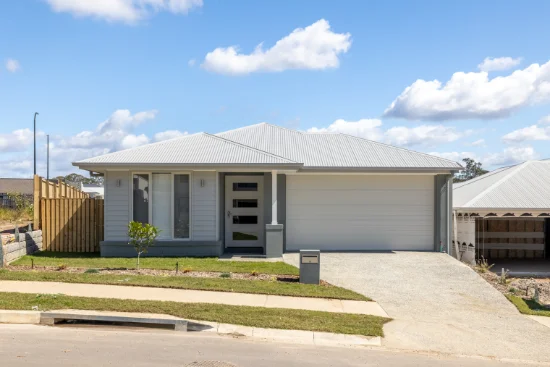 9 Darling Court, Park Ridge, Qld 4125
