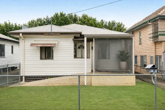 9 Day Road, Northgate, Qld 4013