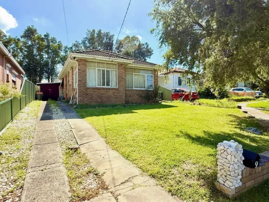 9 Dempster Crescent, Regents Park, NSW 2143