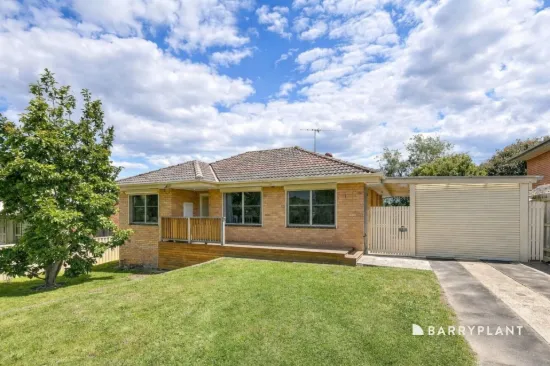 9 Deveney Street, Pakenham, Vic 3810