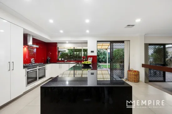 9 Devenish Way, Leeming, WA 6149-Image