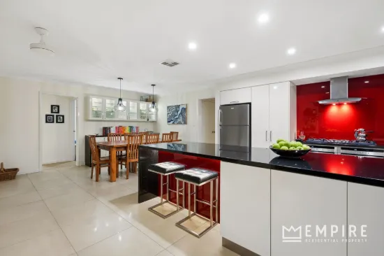 9 Devenish Way, Leeming, WA 6149-Image