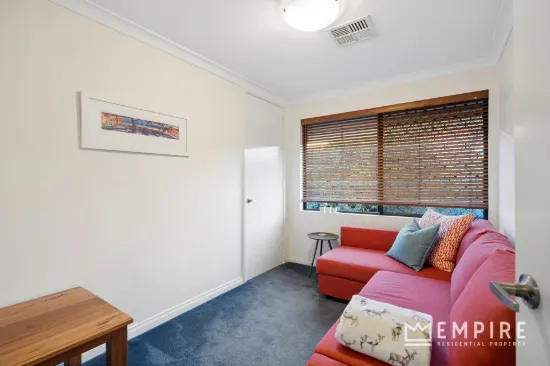 9 Devenish Way, Leeming, WA 6149-Image