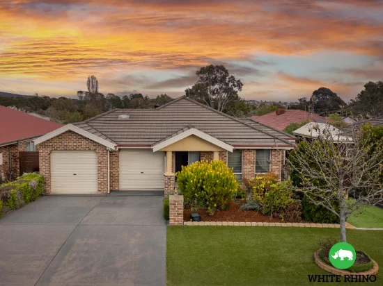 9 Donoghoe Crescent, Queanbeyan, NSW 2620