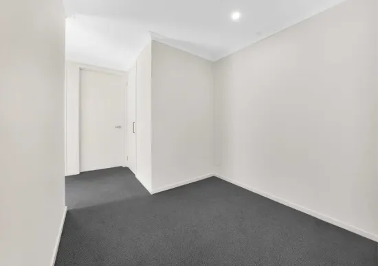 9 Driftwood St, Mickleham, Vic 3064-Image