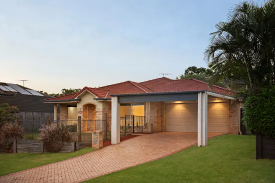 9 Edith Street, Forest Lake, Qld 4078