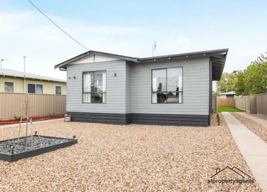 9 Elizabeth Street, Horsham, Vic 3400