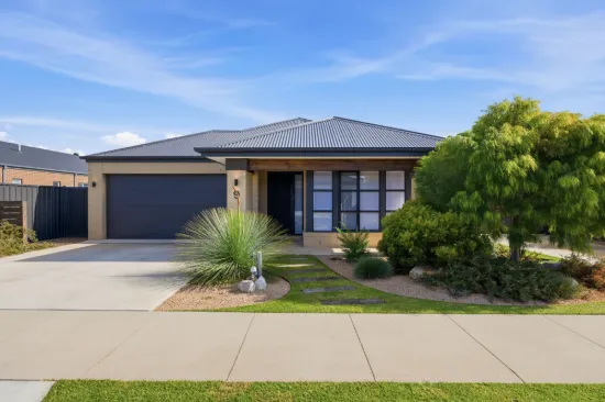 9 Elliman Crescent, Sale, Vic 3850